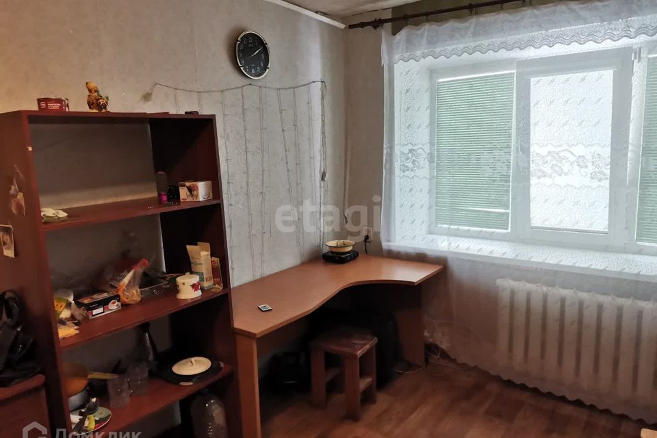 Продаётся комната в 1-комн. квартире, 18 м²