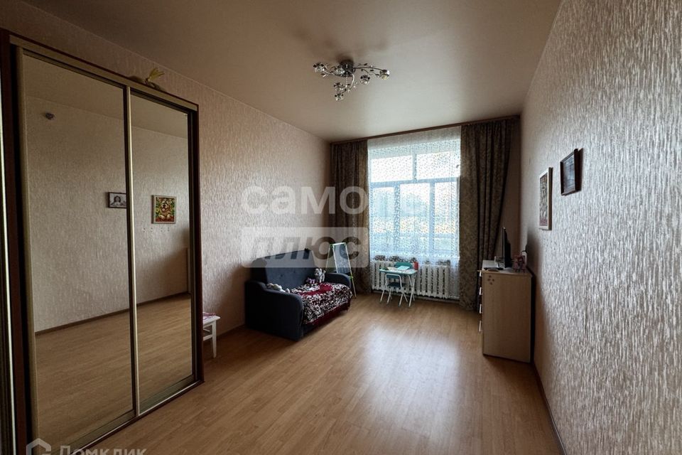 Продаётся 2-комнатная квартира, 75.5 м²