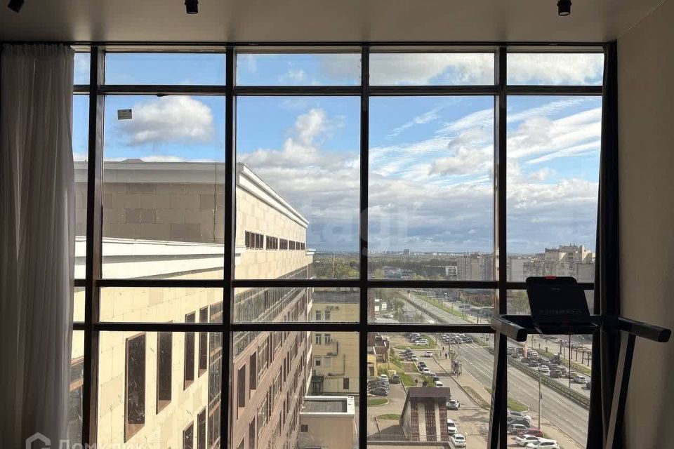 Продаётся 5-комнатная квартира, 172 м²
