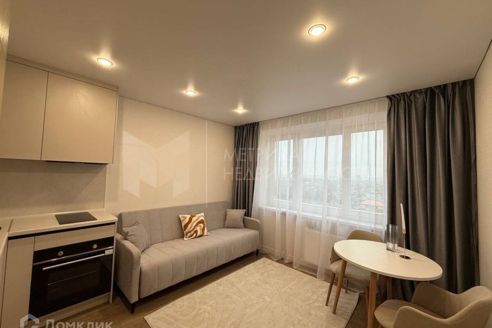 Продаётся 1-комнатная квартира, 39.7 м²