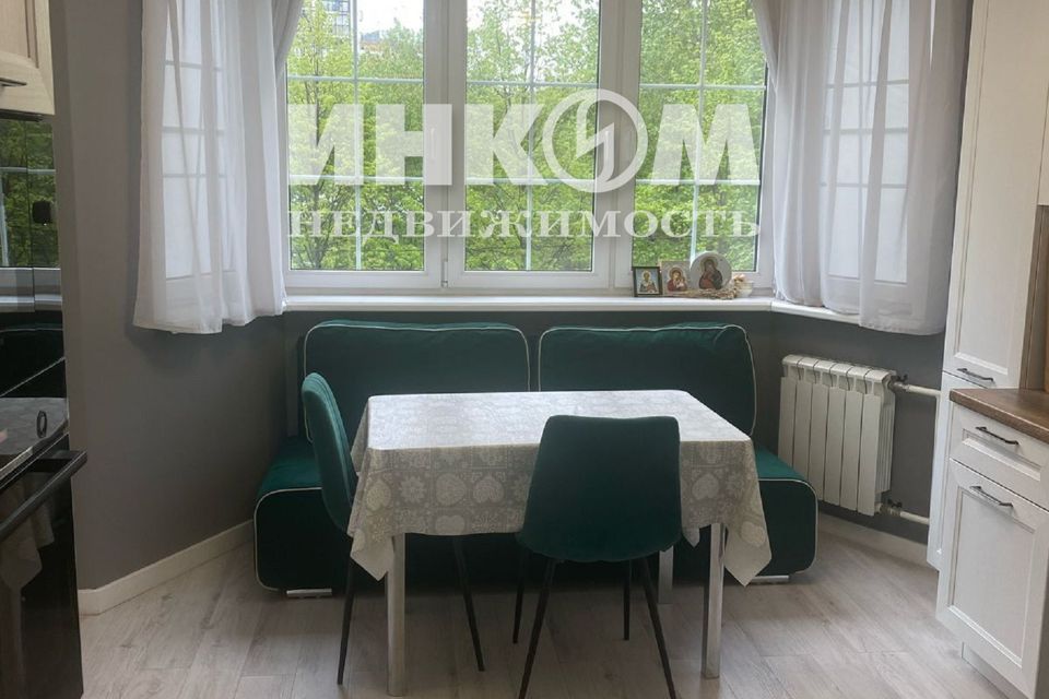 Продаётся 2-комнатная квартира, 60.4 м²