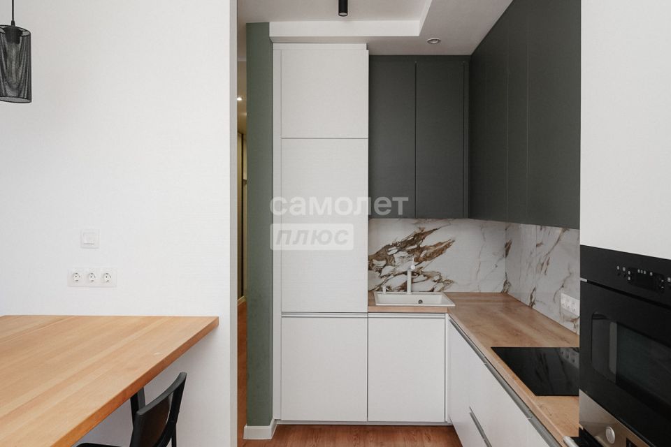 Продаётся 3-комнатная квартира, 70 м²