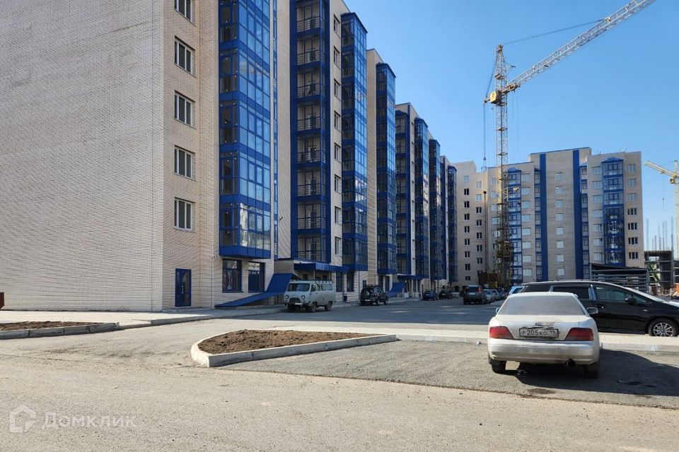 Продаётся 3-комнатная квартира, 97 м²