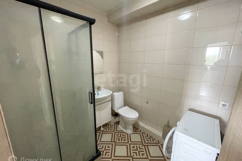 Продаётся 1-комнатная квартира, 43 м²