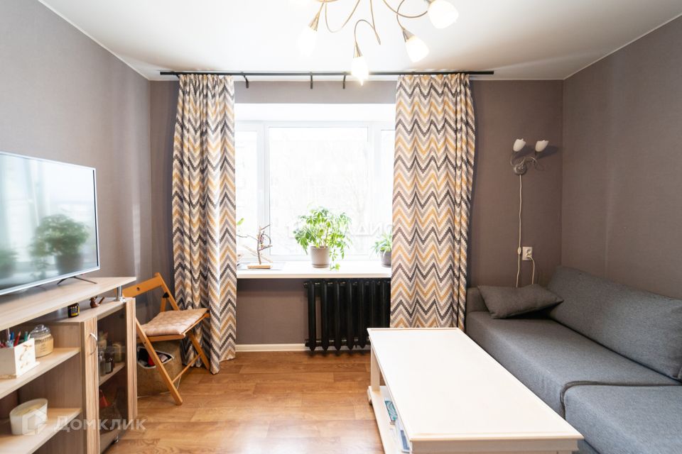 Продаётся 2-комнатная квартира, 42.6 м²