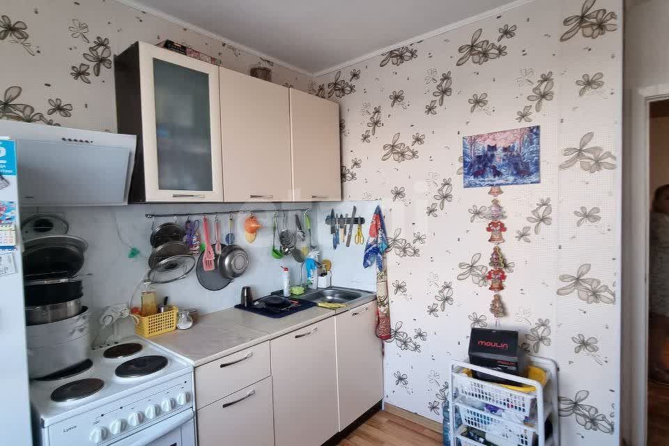 Продаётся 1-комнатная квартира, 42.4 м²