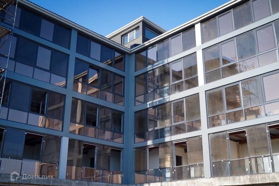Продаётся 4-комнатная квартира, 81 м²