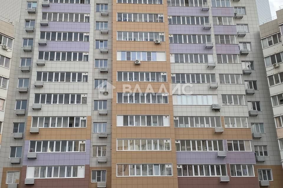 Продаётся 2-комнатная квартира, 65.2 м²