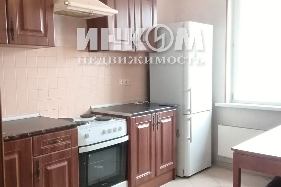 Сдаётся 3-комнатная квартира, 95 м²