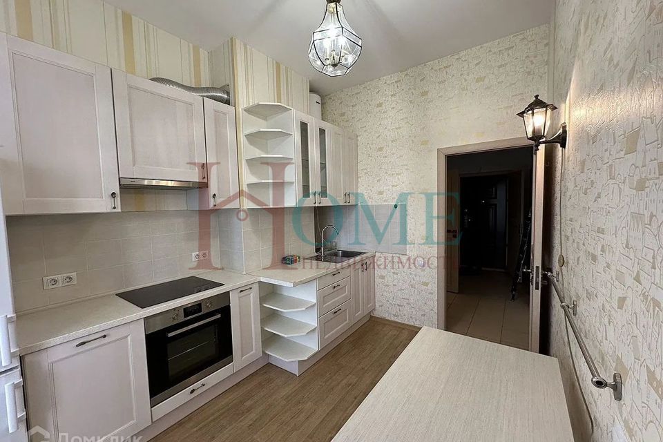 Сдаётся 1-комнатная квартира, 43 м²