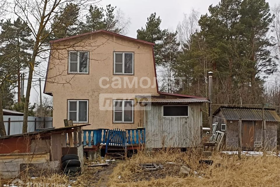 Продаётся 2-этажный дом, 108 м²