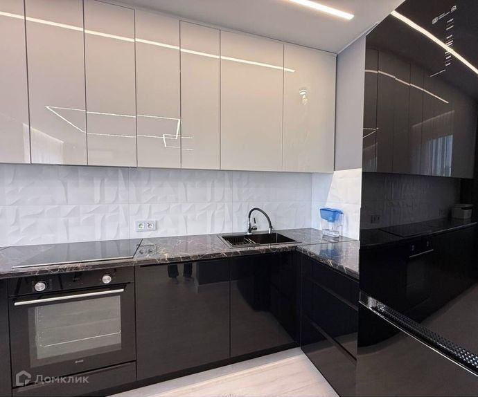 Продаётся 2-комнатная квартира, 64 м²