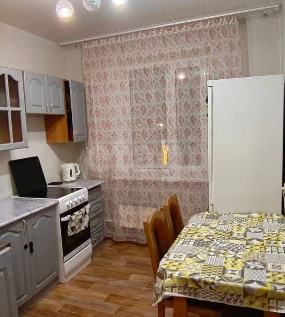 Сдаётся 2-комнатная квартира, 48.3 м²