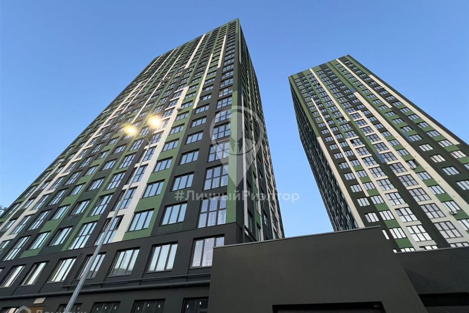 Продаётся 1-комнатная квартира, 38 м²