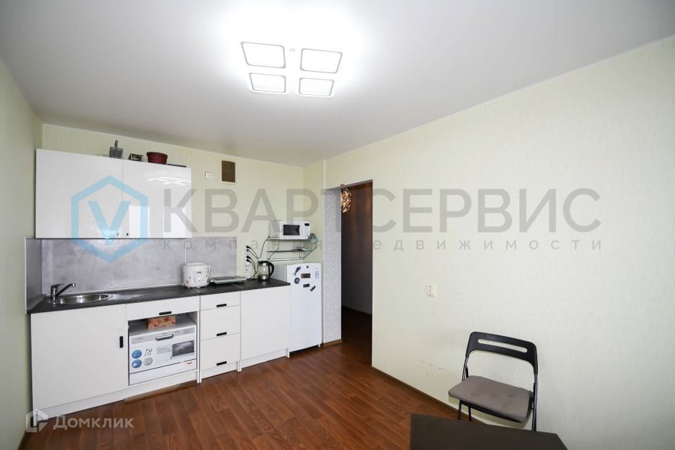 Продаётся 1-комнатная квартира, 37.8 м²
