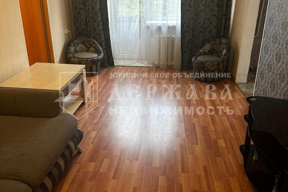 Продаётся 2-комнатная квартира, 42 м²