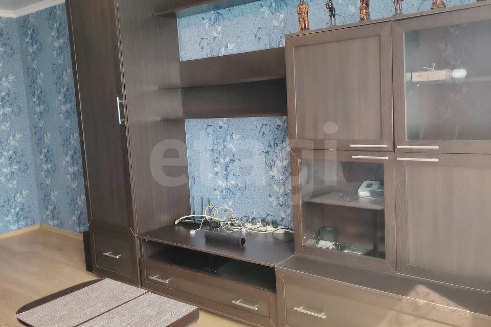 Продаётся 4-комнатная квартира, 84 м²