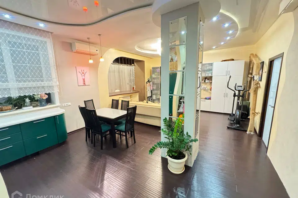 Продаётся 3-комнатная квартира, 73.8 м²