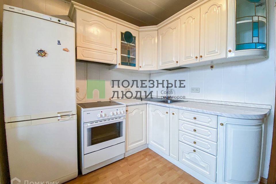 Сдаётся 2-комнатная квартира, 65 м²