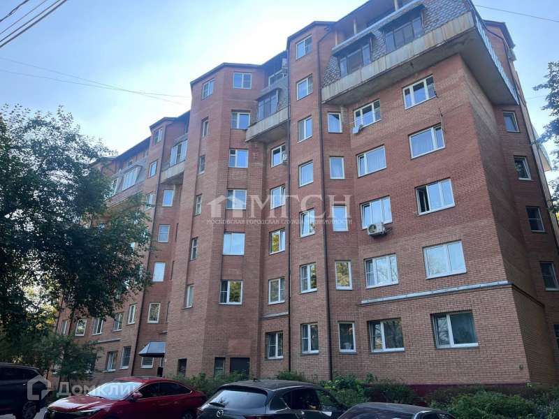 Продаётся 3-комнатная квартира, 107.2 м²