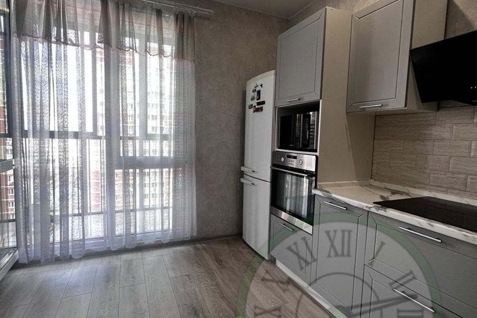 Продаётся 1-комнатная квартира, 39.6 м²