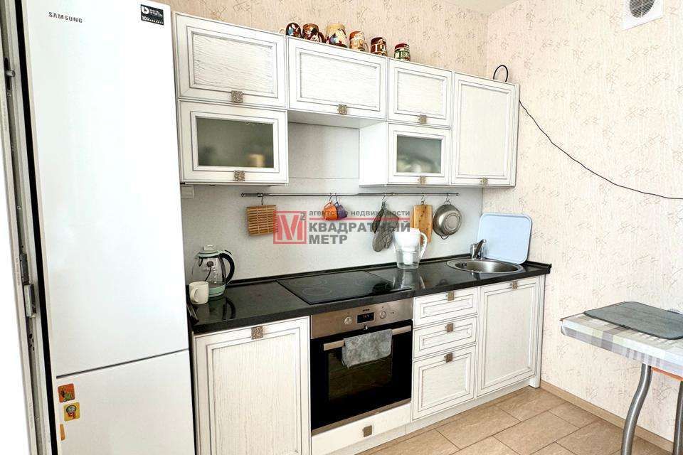 Продаётся 1-комнатная квартира, 52 м²