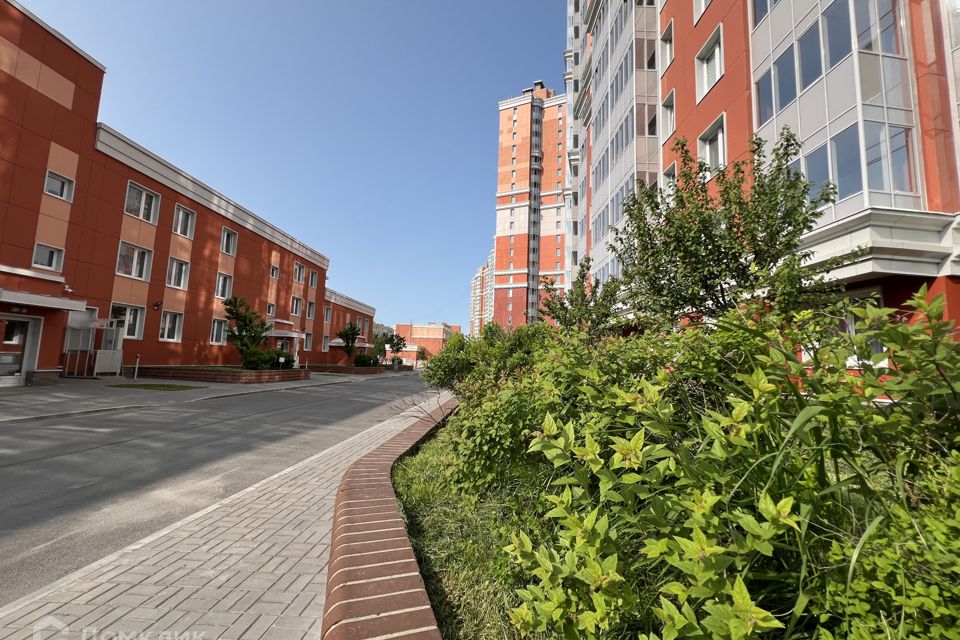 Продаётся 1-комнатная квартира, 43.1 м²