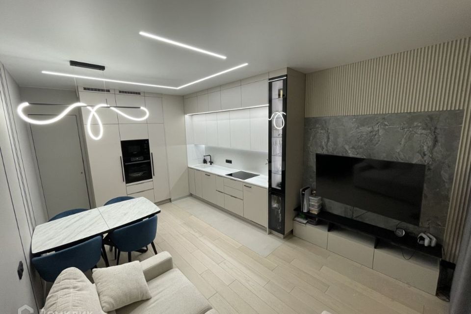 Продаётся 3-комнатная квартира, 76 м²