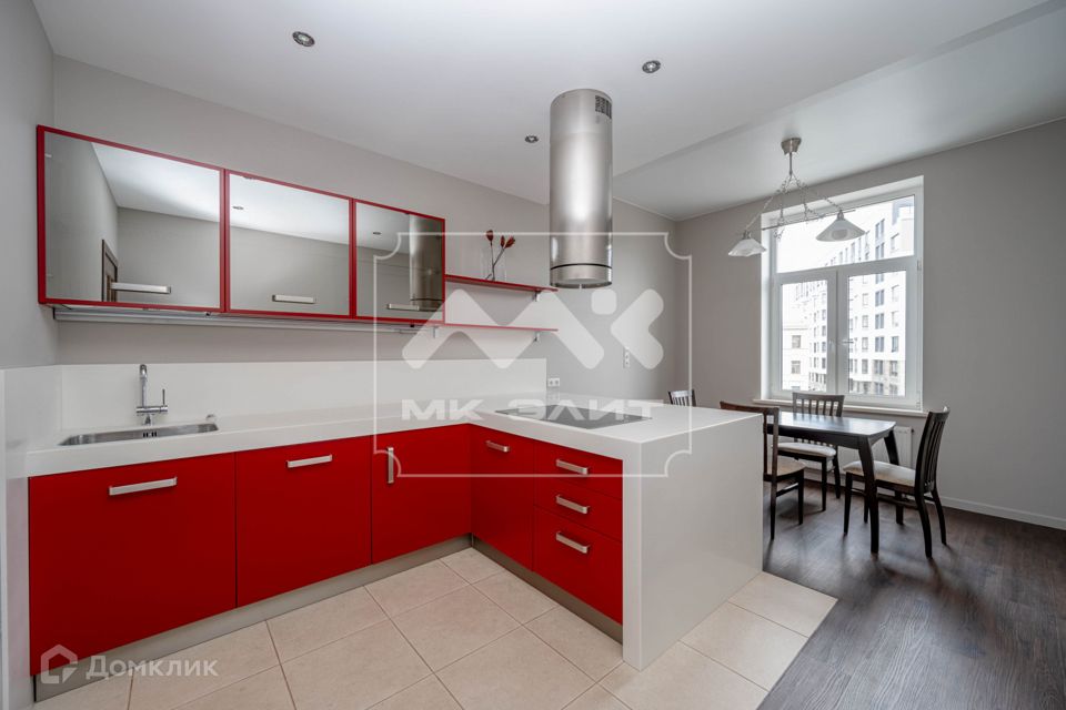 Продаётся 2-комнатная квартира, 58.7 м²