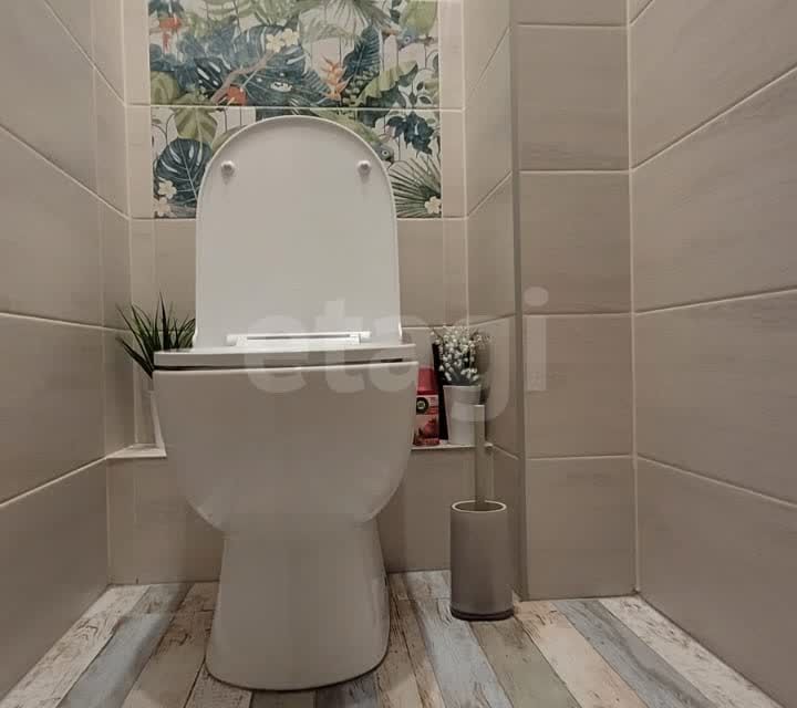 Продаётся 2-комнатная квартира, 64 м²