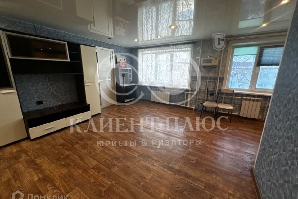 Продаётся 2-комнатная квартира, 43.8 м²
