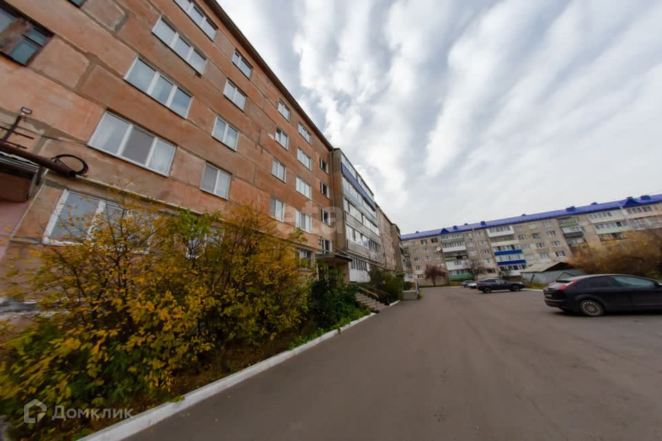 Продаётся 3-комнатная квартира, 58.5 м²