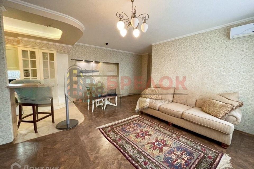 Продаётся 2-комнатная квартира, 64 м²