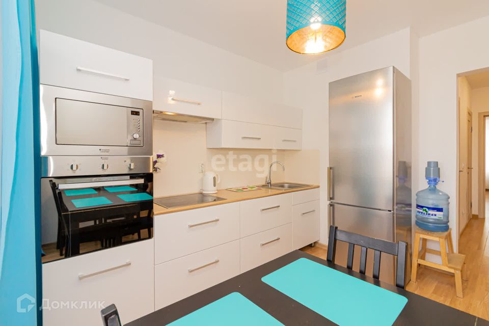 Сдаётся 2-комнатная квартира, 56.1 м²