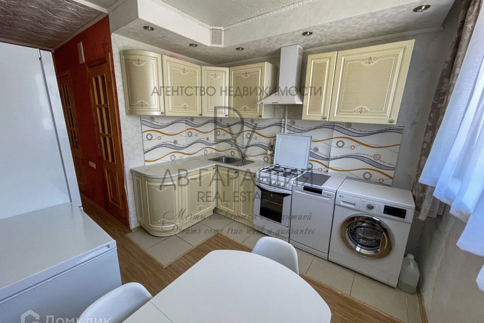 Продаётся 2-комнатная квартира, 52.6 м²