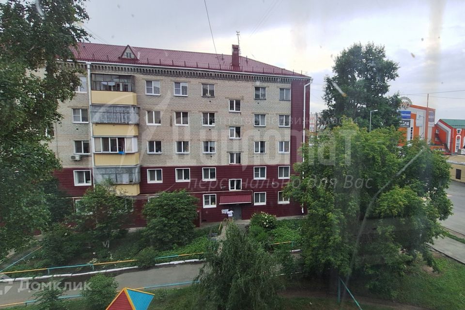 Продаётся 3-комнатная квартира, 58.4 м²