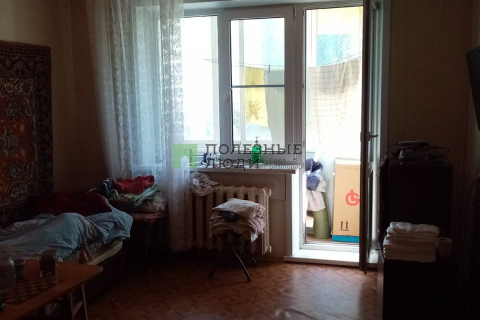 Продаётся 1-комнатная квартира, 37.3 м²