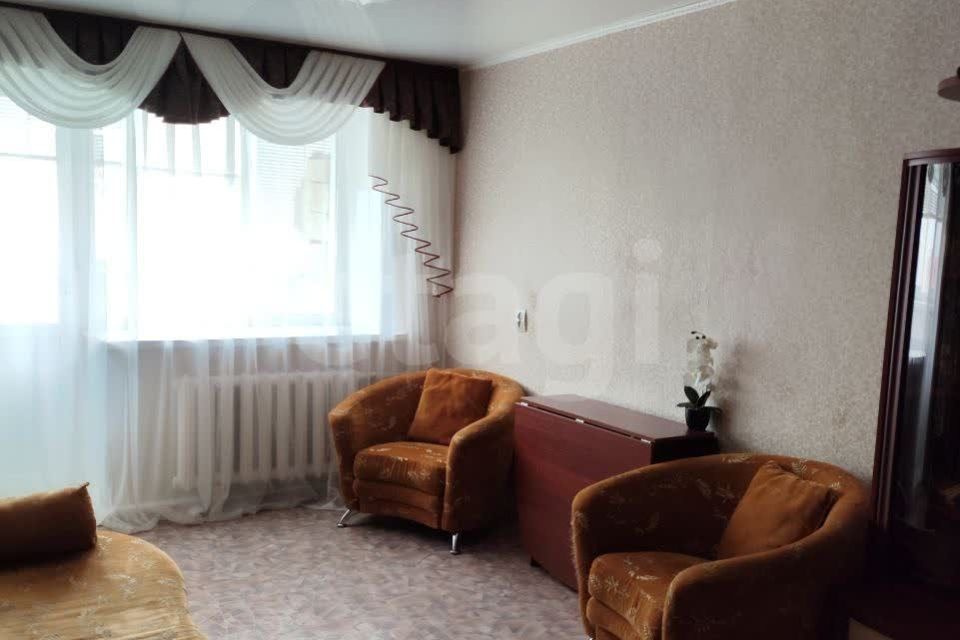 Продаётся 3-комнатная квартира, 55.7 м²
