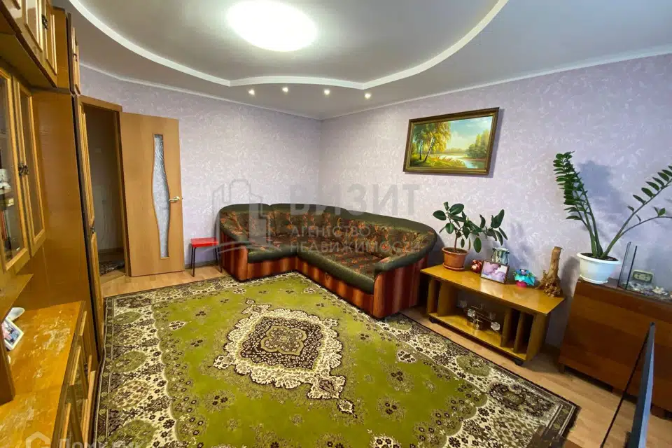 Продаётся 3-комнатная квартира, 60.7 м²