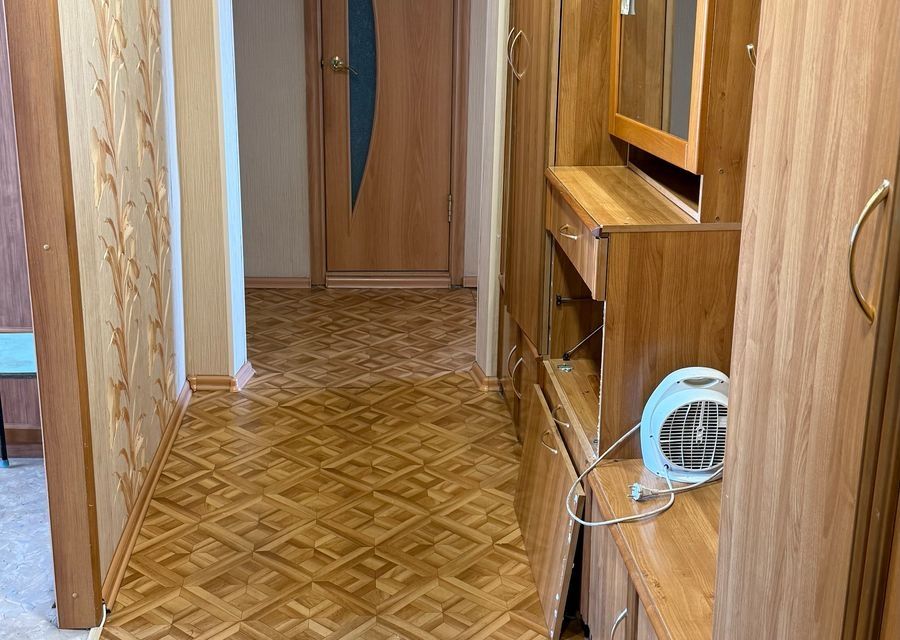 Продаётся 4-комнатная квартира, 78.6 м²