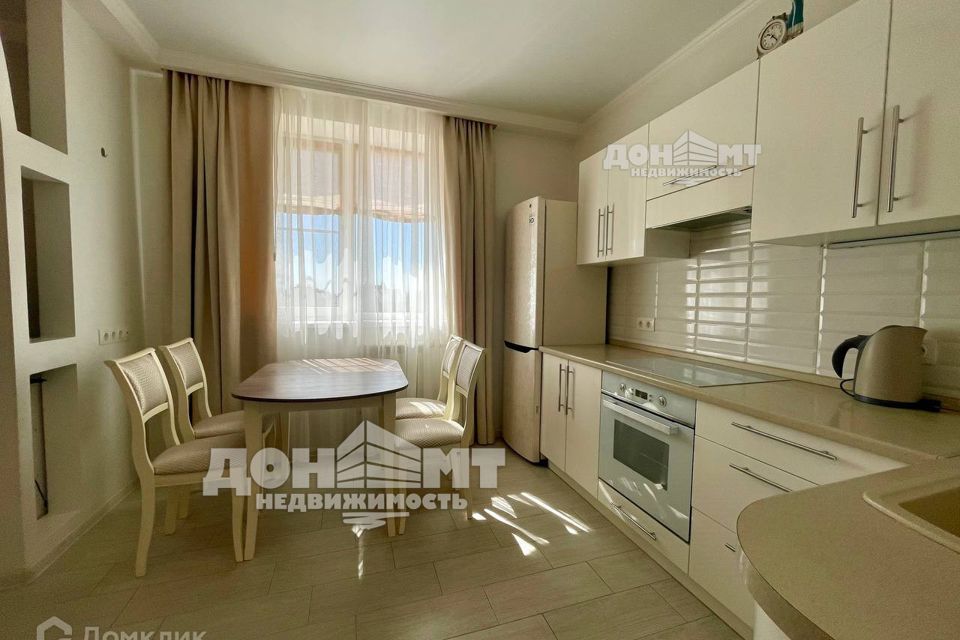 Продаётся 1-комнатная квартира, 38 м²