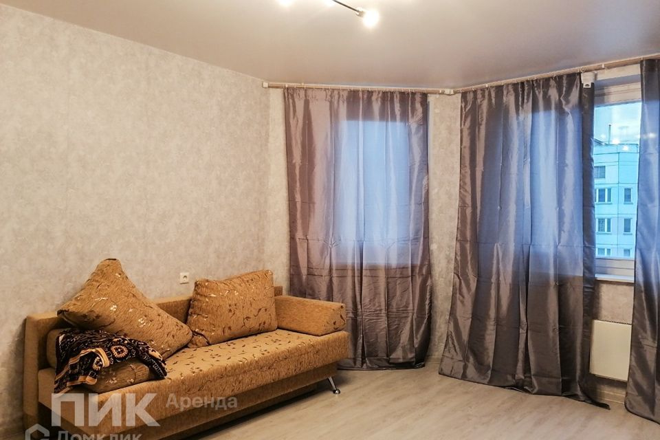 Сдаётся 1-комнатная квартира, 42 м²