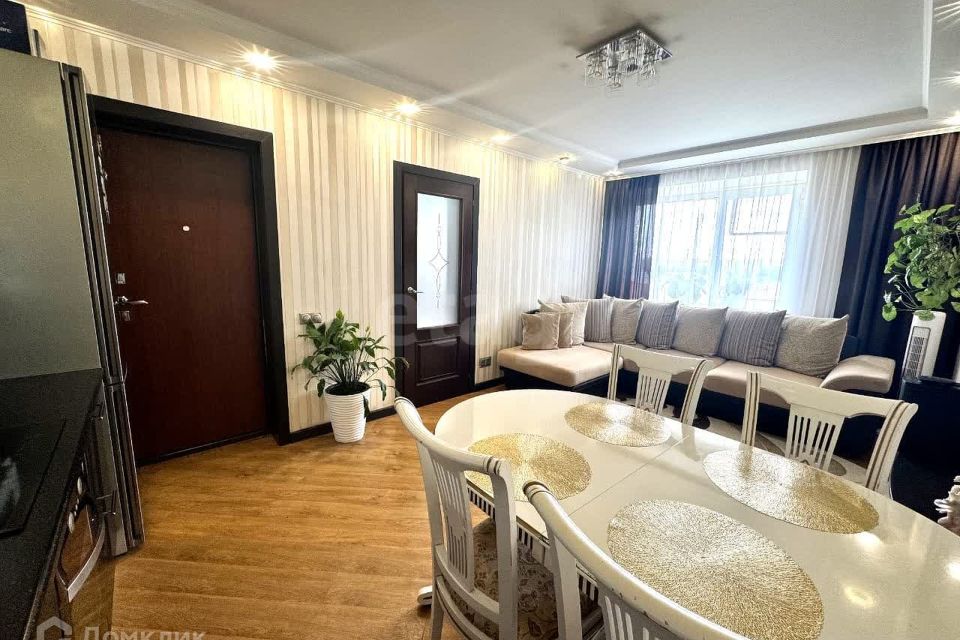 Продаётся комната в 2-комн. квартире, 30 м²