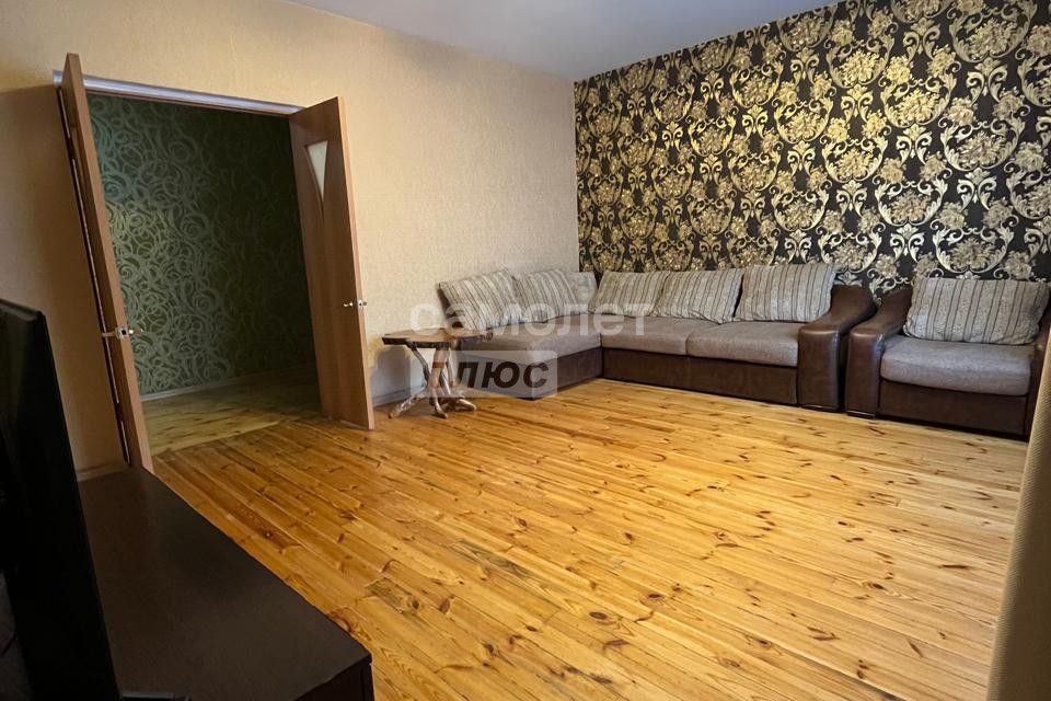 Продаётся 2-комнатная квартира, 63 м²