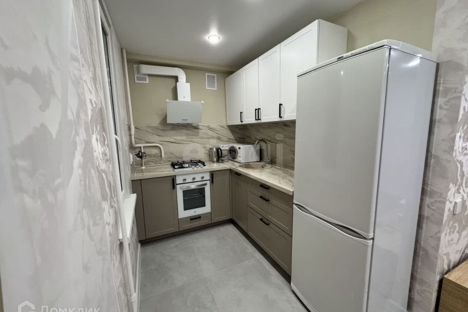 Сдаётся 1-комнатная квартира, 42 м²