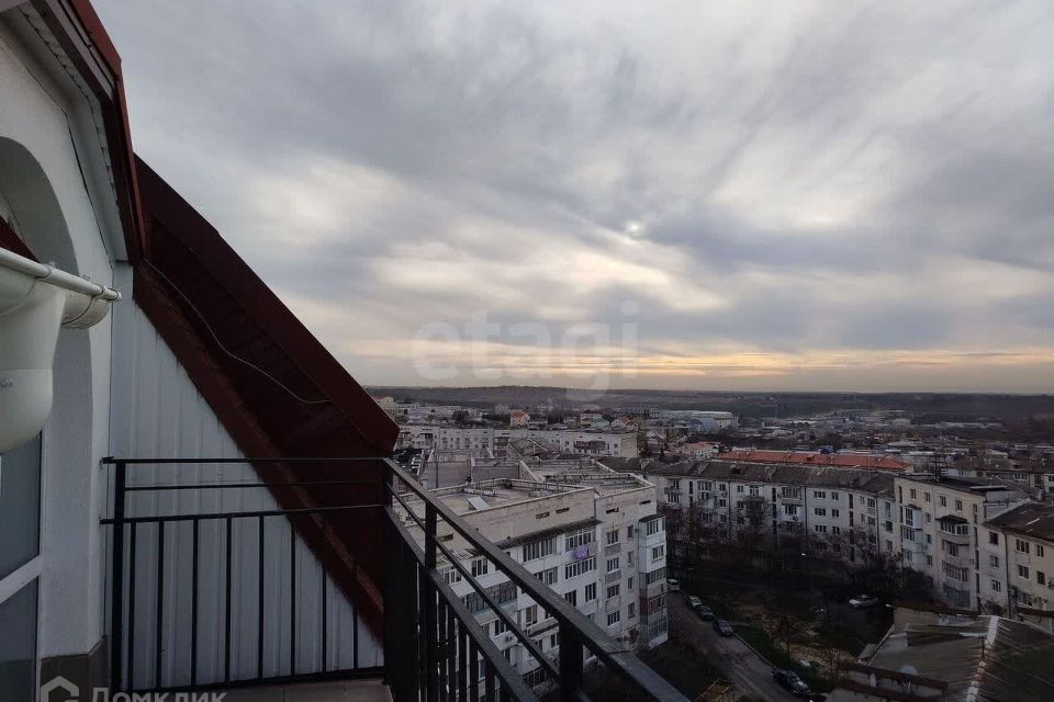 Продаётся 2-комнатная квартира, 49.5 м²