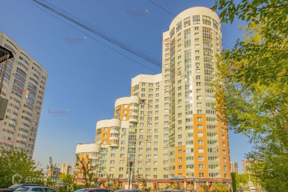 Продаётся 2-комнатная квартира, 71.8 м²