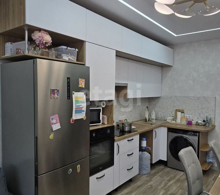 Продаётся 2-комнатная квартира, 58.5 м²