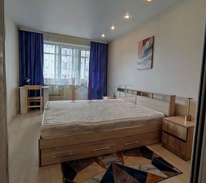 Сдаётся 2-комнатная квартира, 62.6 м²
