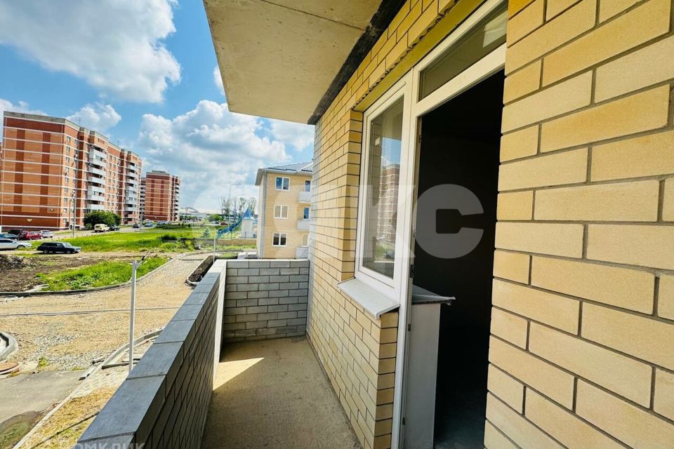 Продаётся 2-комнатная квартира, 56.4 м²